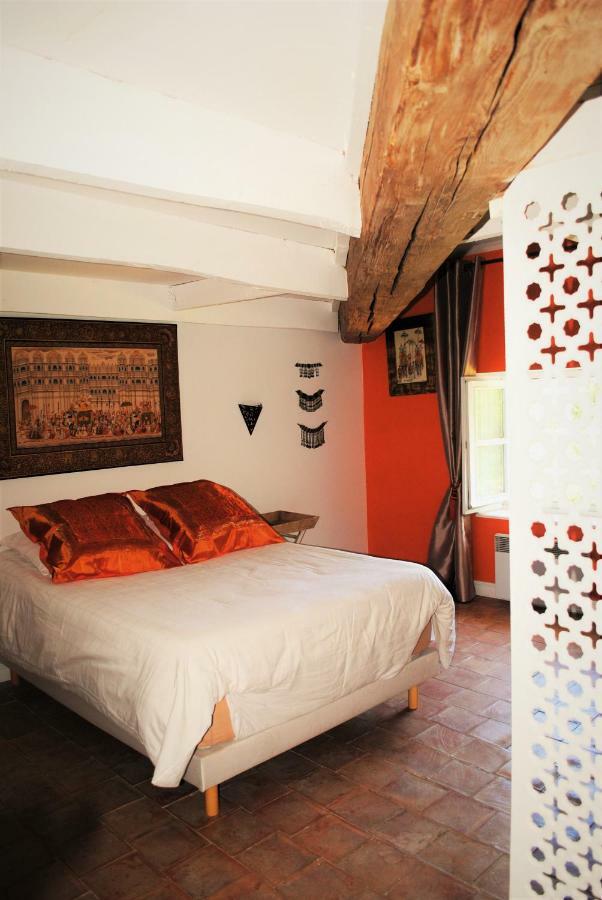 Les Routes Du Monde Bed & Breakfast Saint-Genies-de-Comolas Luaran gambar